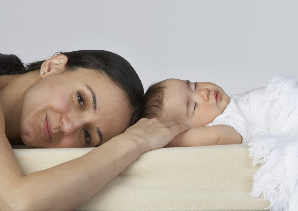 绝经的女性可以做第三代试管婴儿吗？